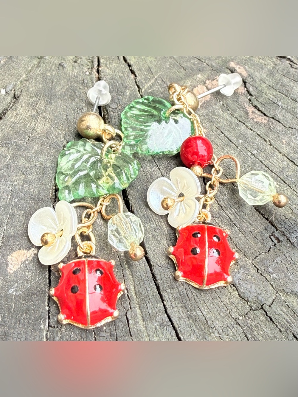 🐞 Lucky Ladybug Dangle Garden Earrings Green Leaf Gold-Tone & Faux Pearls